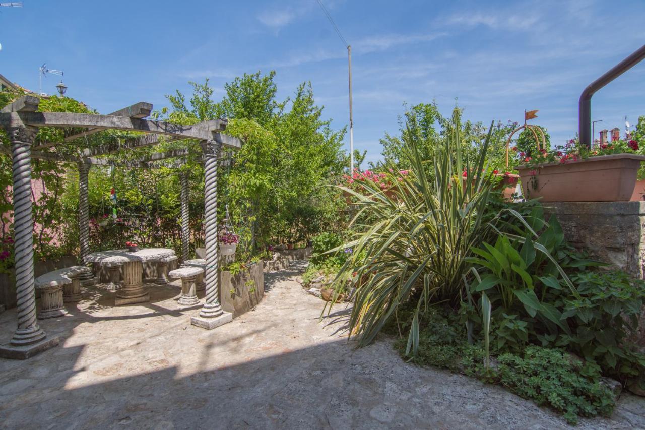 Secret Garden Apartment 포레치 외부 사진